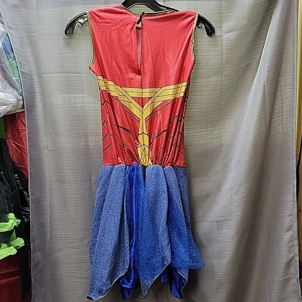 Justice League Wonder‎ Woman child's size Large 12-14